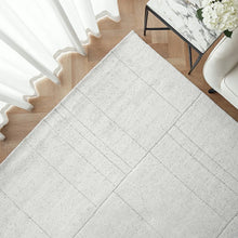 Elliot Alba Solid Light Grey With Tufted Lines Carpet