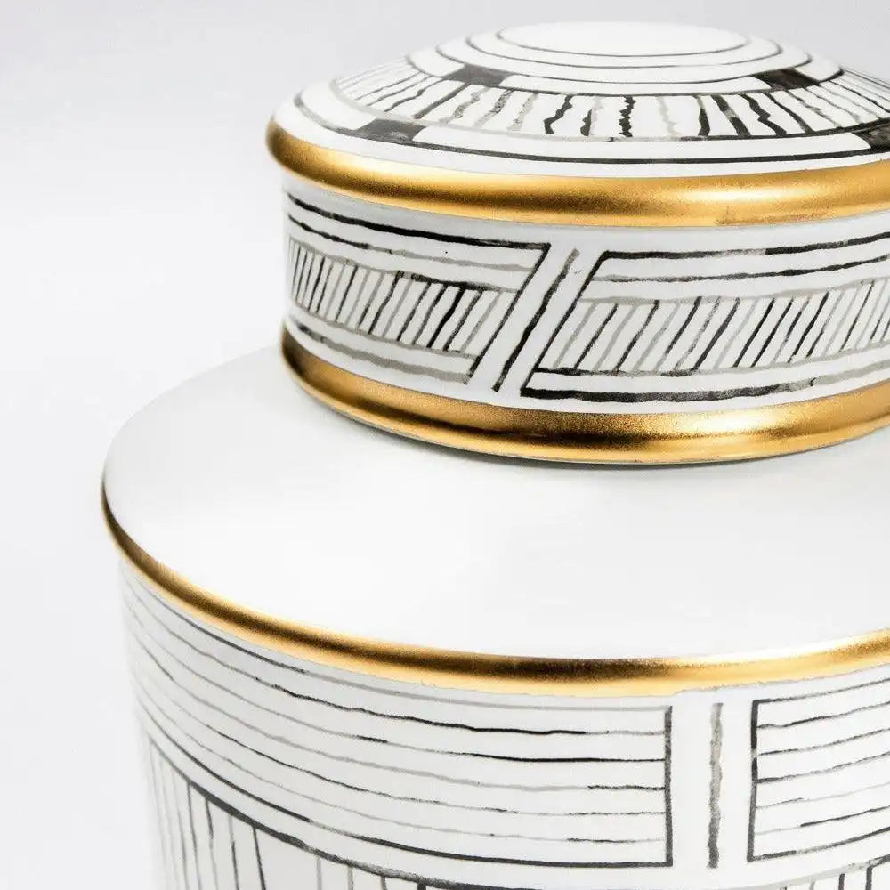 مايز ارنيسون II