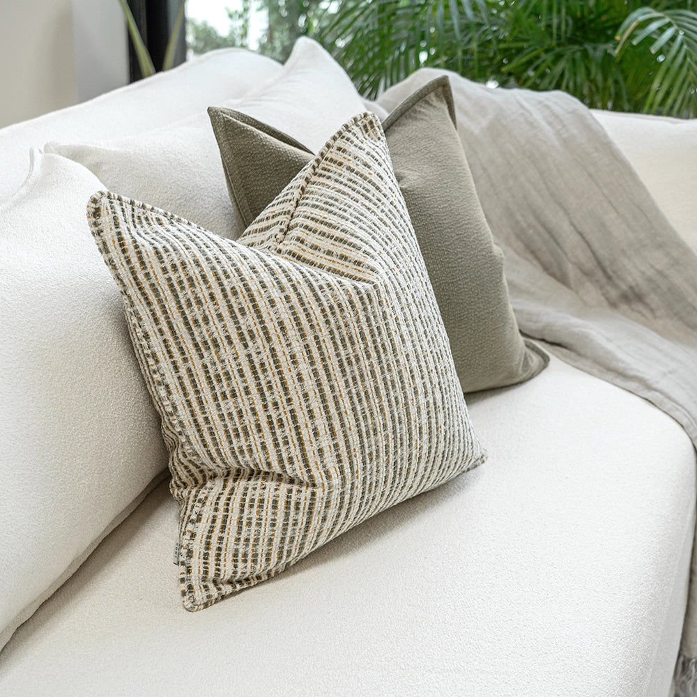 Praveen Bundle Green Toned Cushion Trio | Bundle Cushion | Product Image 6