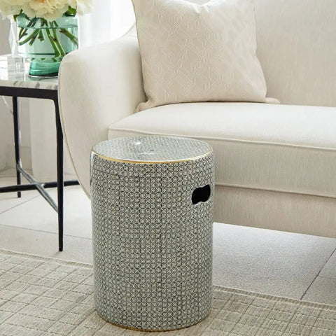 أسماء ك.'s knothome review'