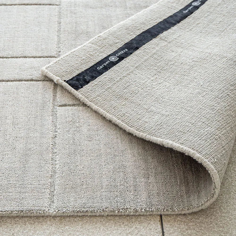 Elliot Ashton Light Grey Line Pattern Carpet