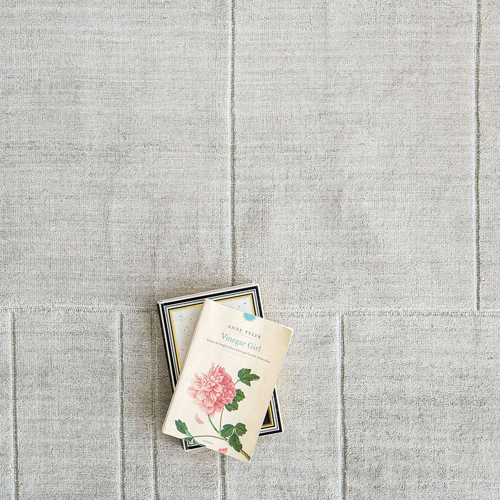 Elliot Ashton Light Grey Line Pattern Carpet
