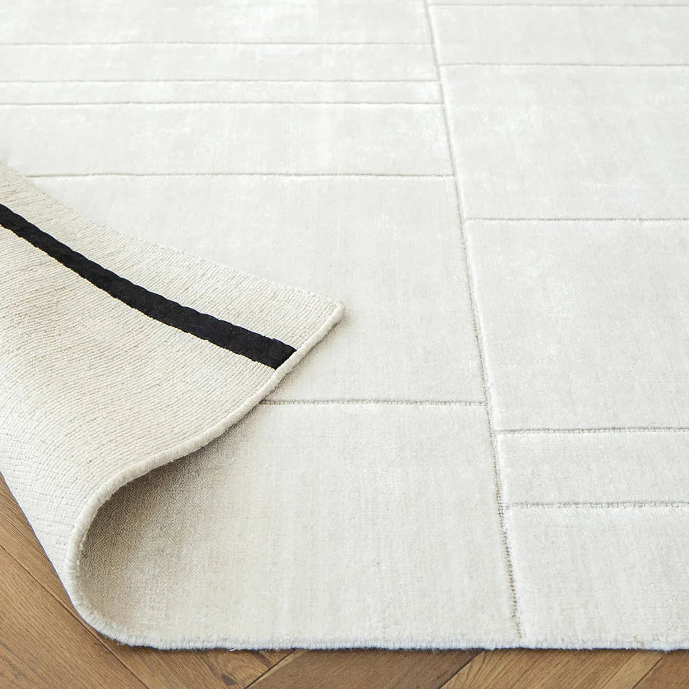 Elliot Bianca Geometric Textured White Carpet