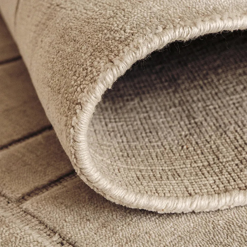 Elliot Sandy Beige Geometric Carpet