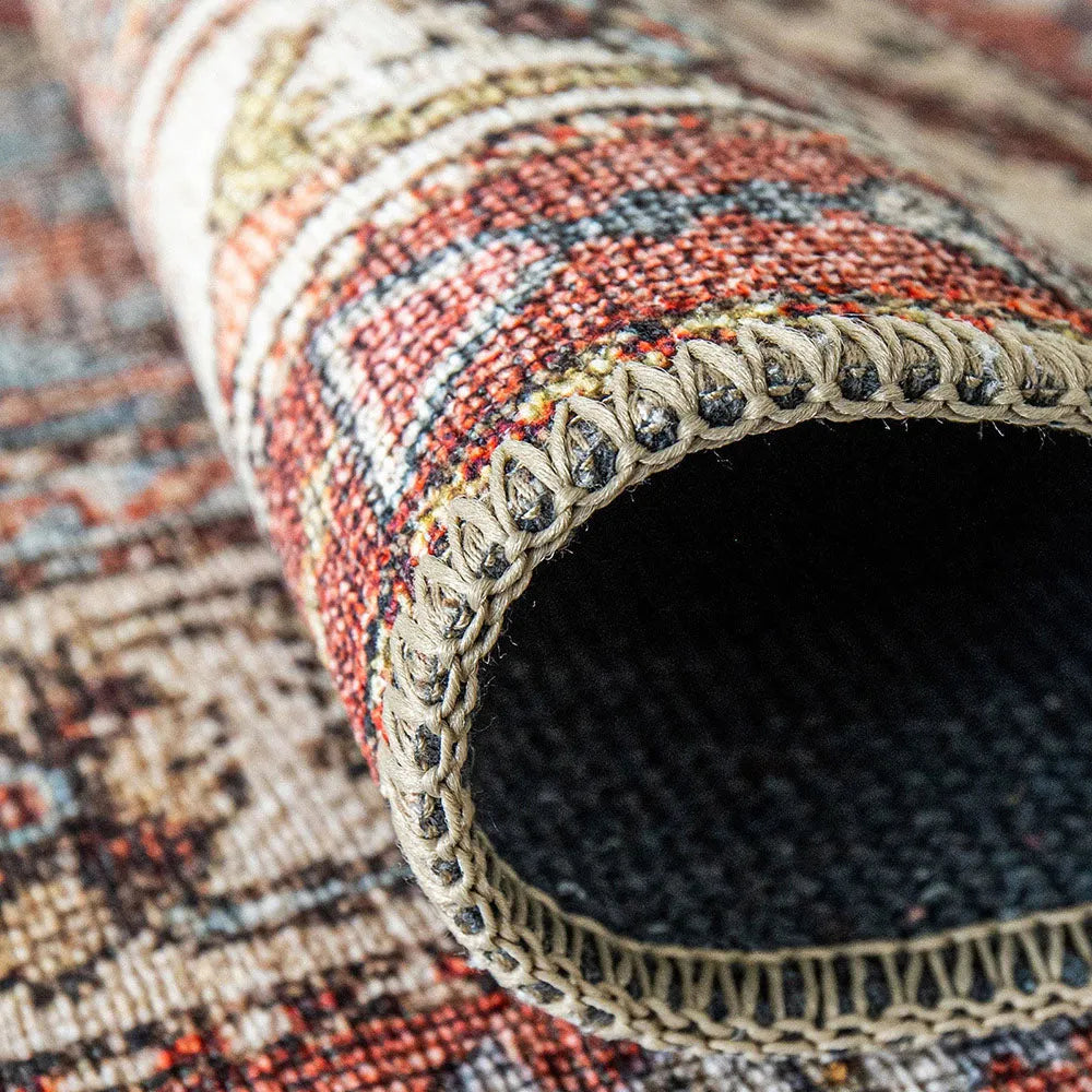 Vince Rosso Traditional Red And Beige Carpet
