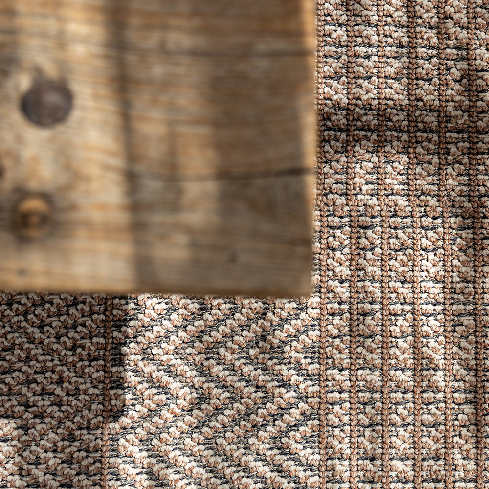 Hunter Sienna - Geometric Pattern Outdoor Carpet | Knot Home