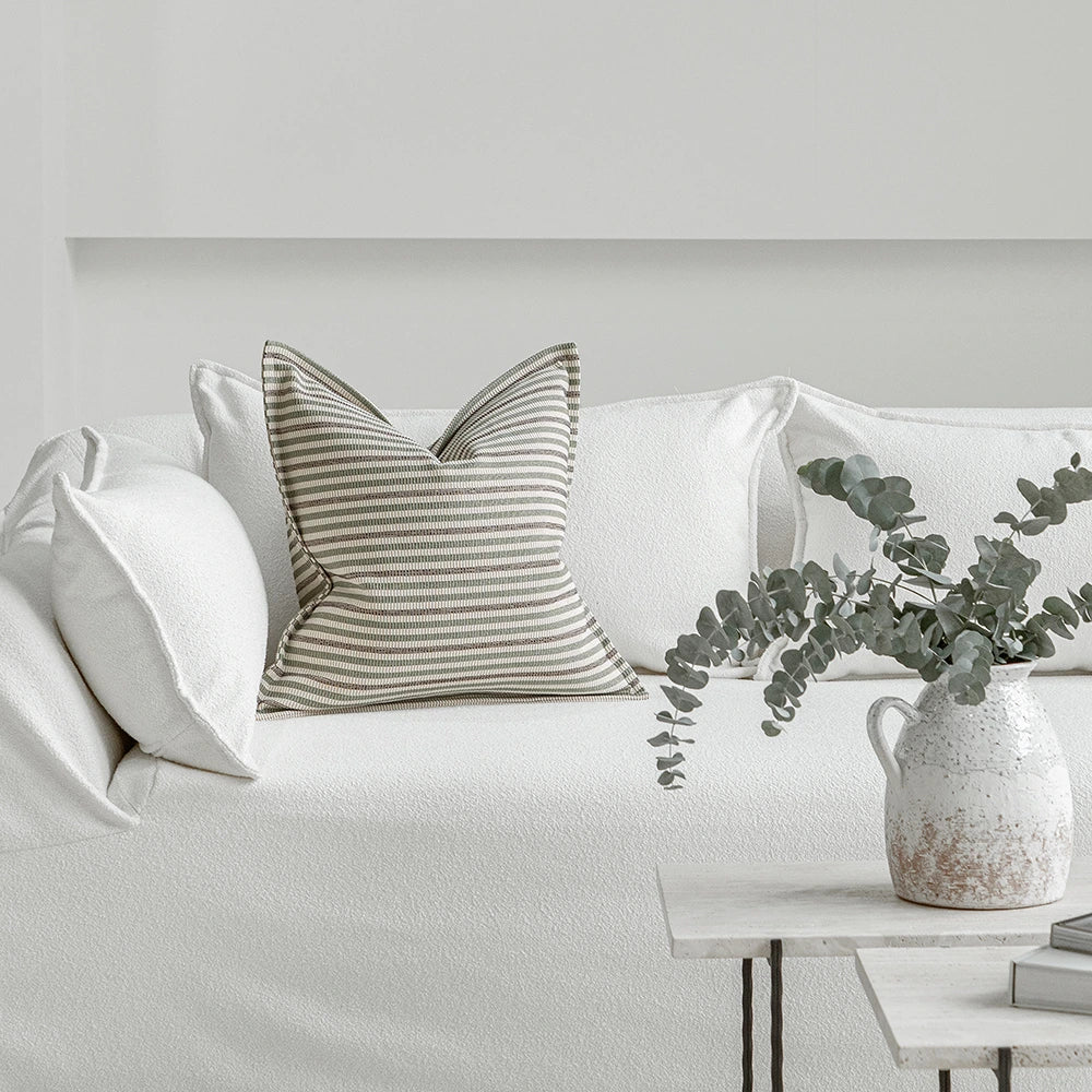 رين بيستاشيو