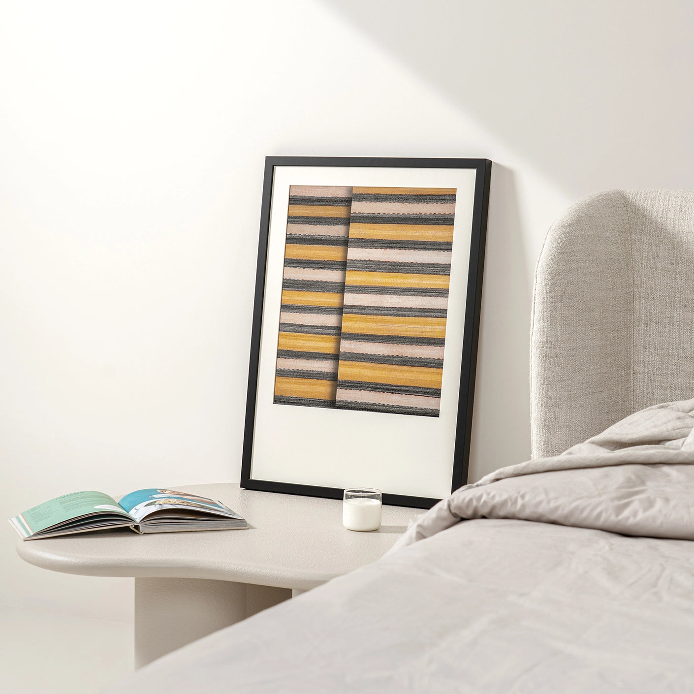 Bumblebee Grey - Fine Art Print