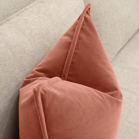 فاطمة لحسن's knothome review'