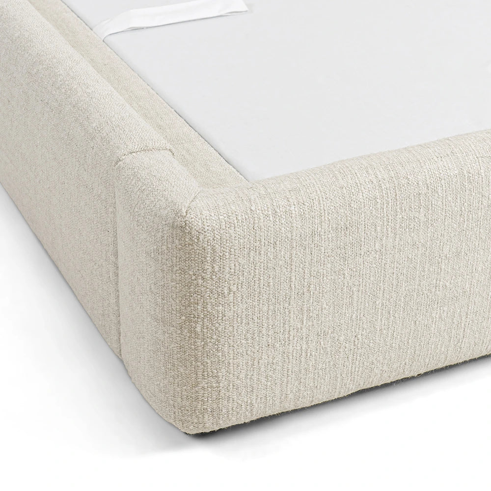 Livia - 22:20 - Soft Off-White