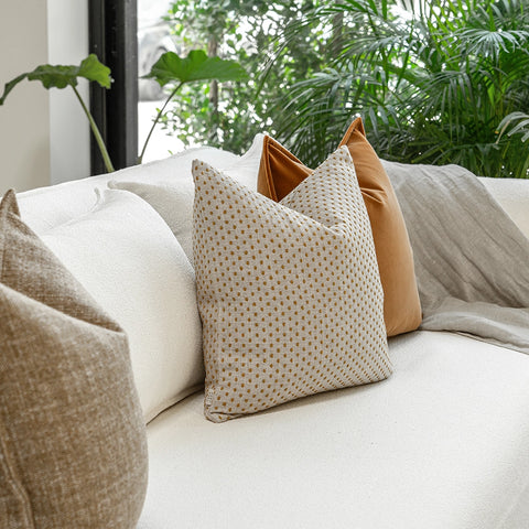 Huda Ahmed's knothome review'