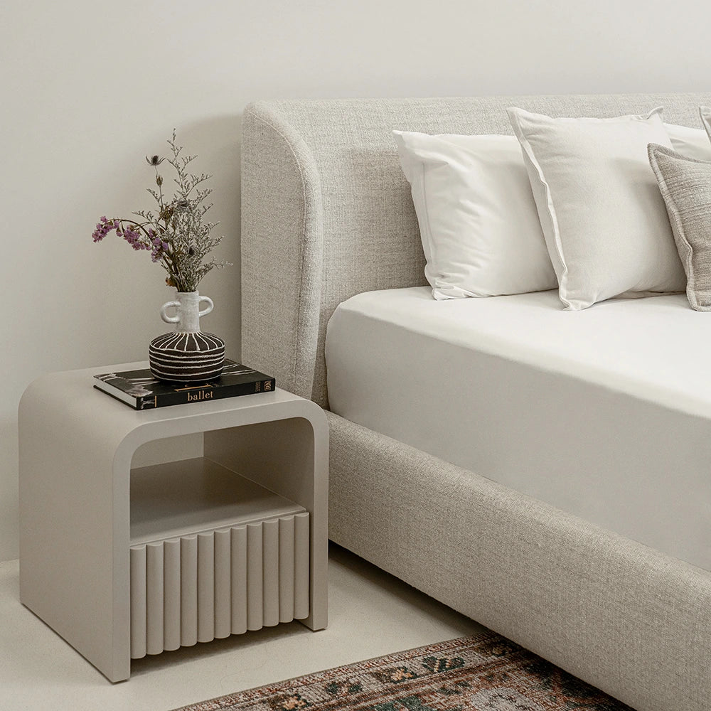 Livia - 22:20 - Soft Off-White