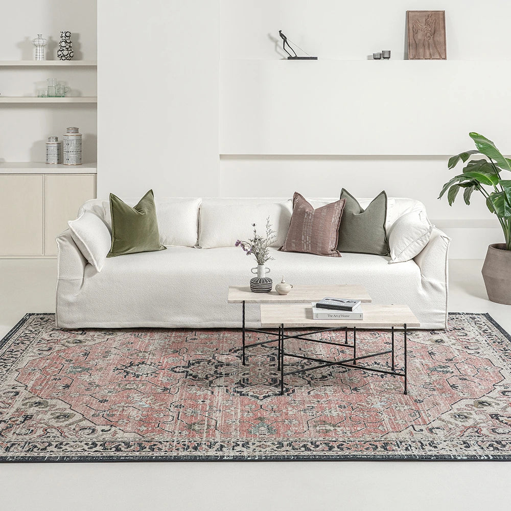 جوليان تراكوتا