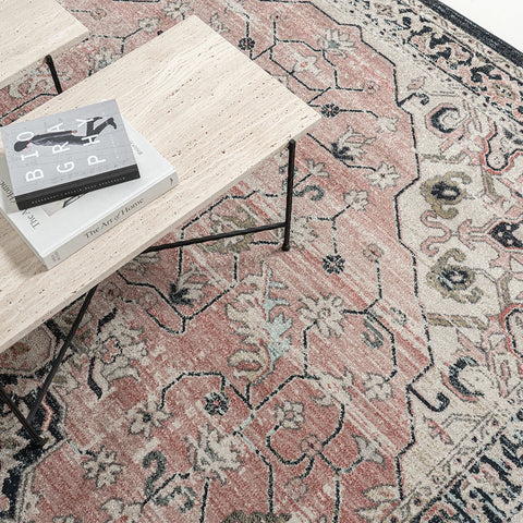 تيرينس ب.'s knothome review'