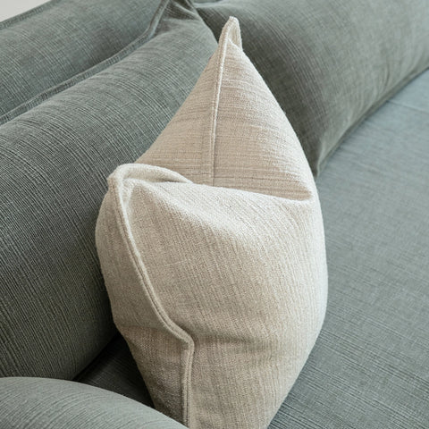 Noora Abdelrahmaan's knothome review'