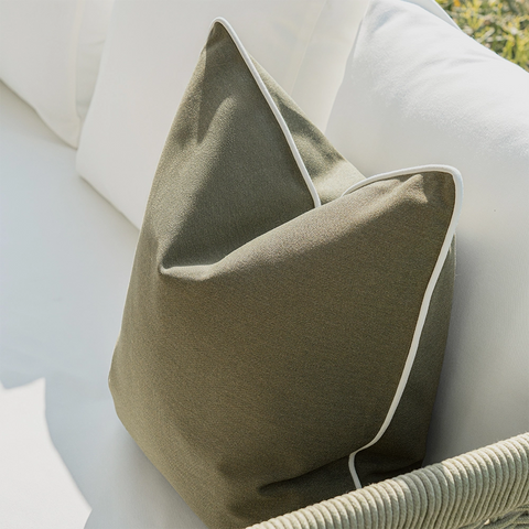 Reem Latif's knothome review'