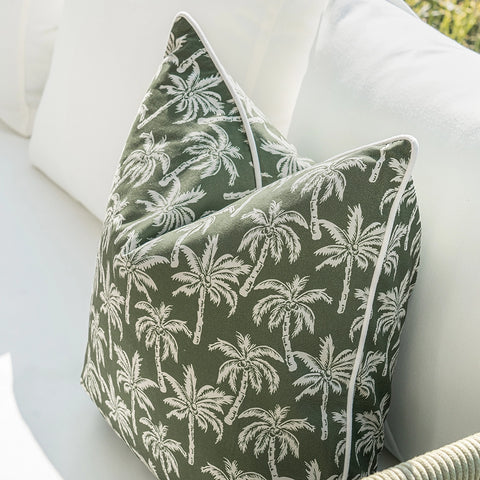 Chiquita Silas's knothome review'