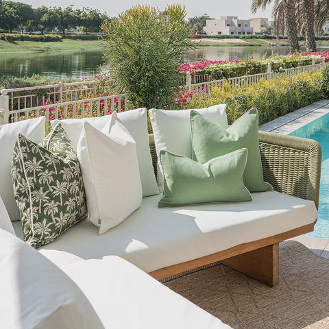 Anne Brown's knothome review'