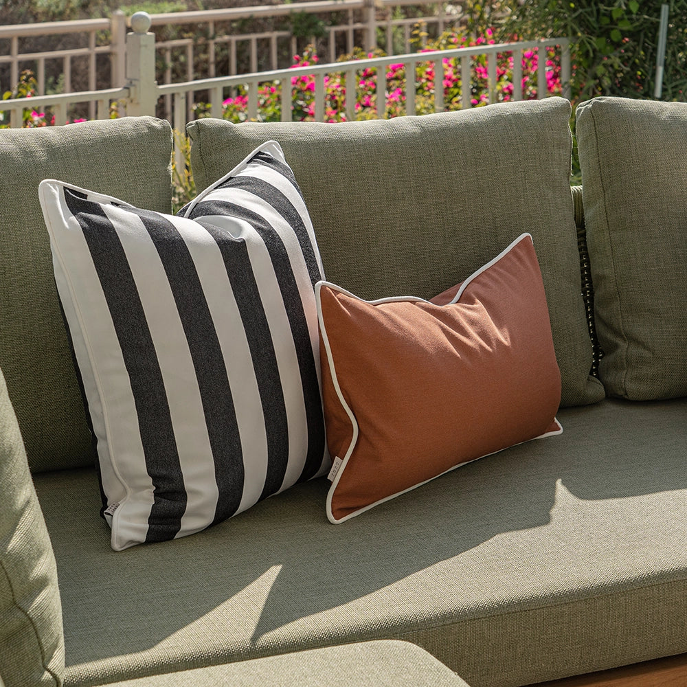 مجموعة جيفال