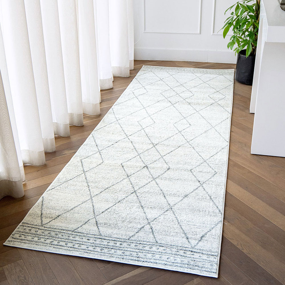 Conrad Bianca Line Pattern White Carpet