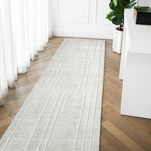 Elliot Alba Solid Light Grey With Tufted Lines Carpet